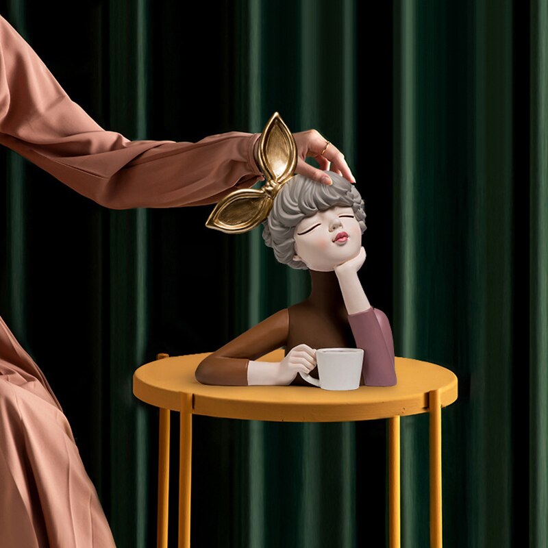 Busto Decorativo Lili Max Café Estatueta